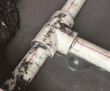 华坪卫生间漏水维修公司为您专业介绍下华坪卫生间测漏水的原因